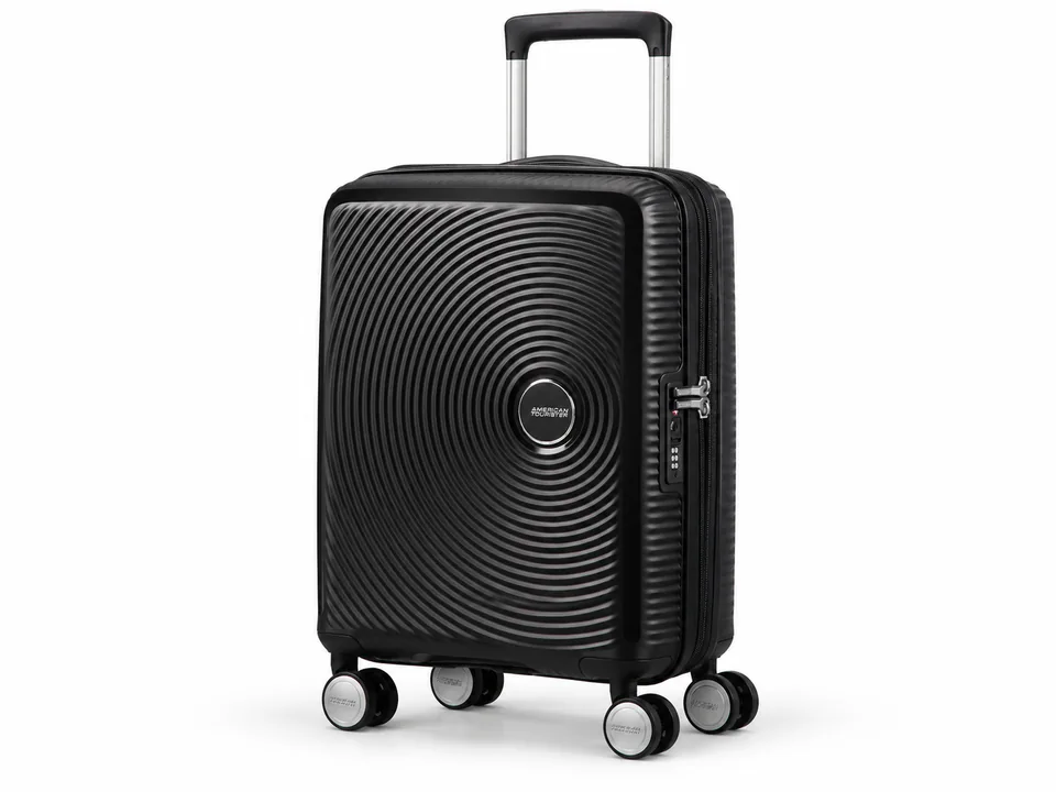 American Tourister SoundBox negra con asa extendida y cuatro ruedas dobles